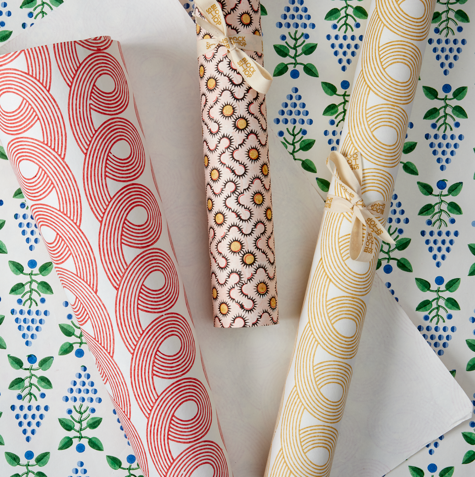 Loops Wrapping Paper | Holly