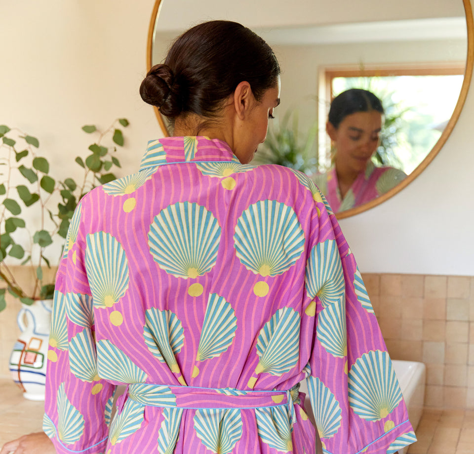 Shells Robe | Magenta