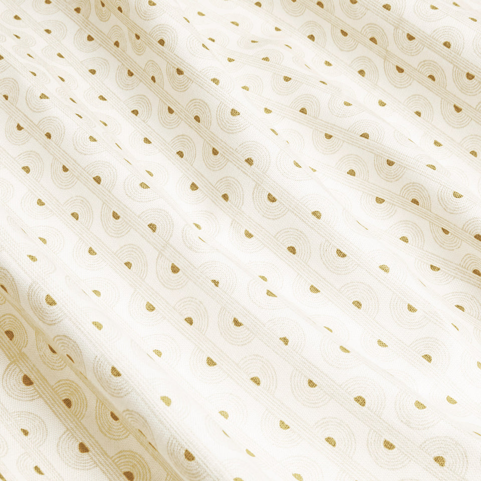 Magnet Fabric Swatch | Snowdrop