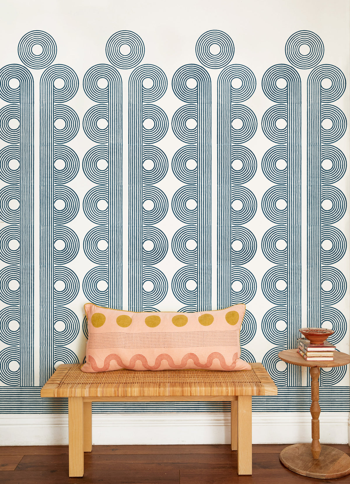 Poiret Wallpaper | Snow