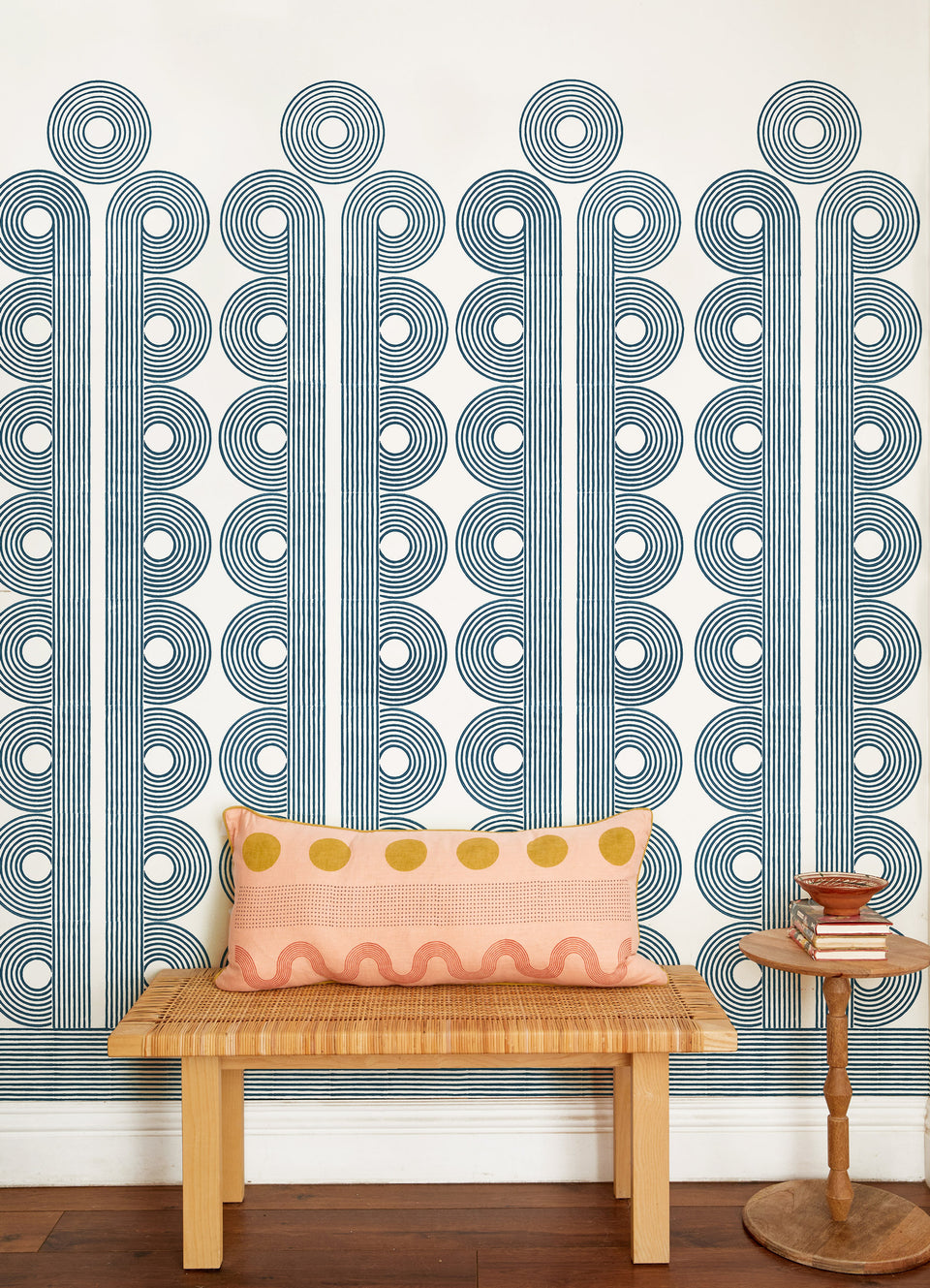 Poiret Wallpaper | Snow