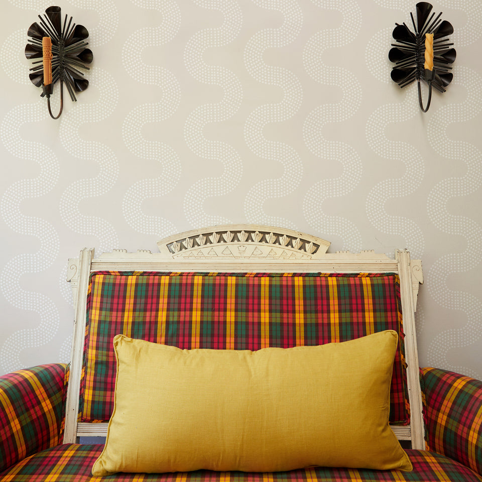 Squiggle Dot Wallpaper | Oat