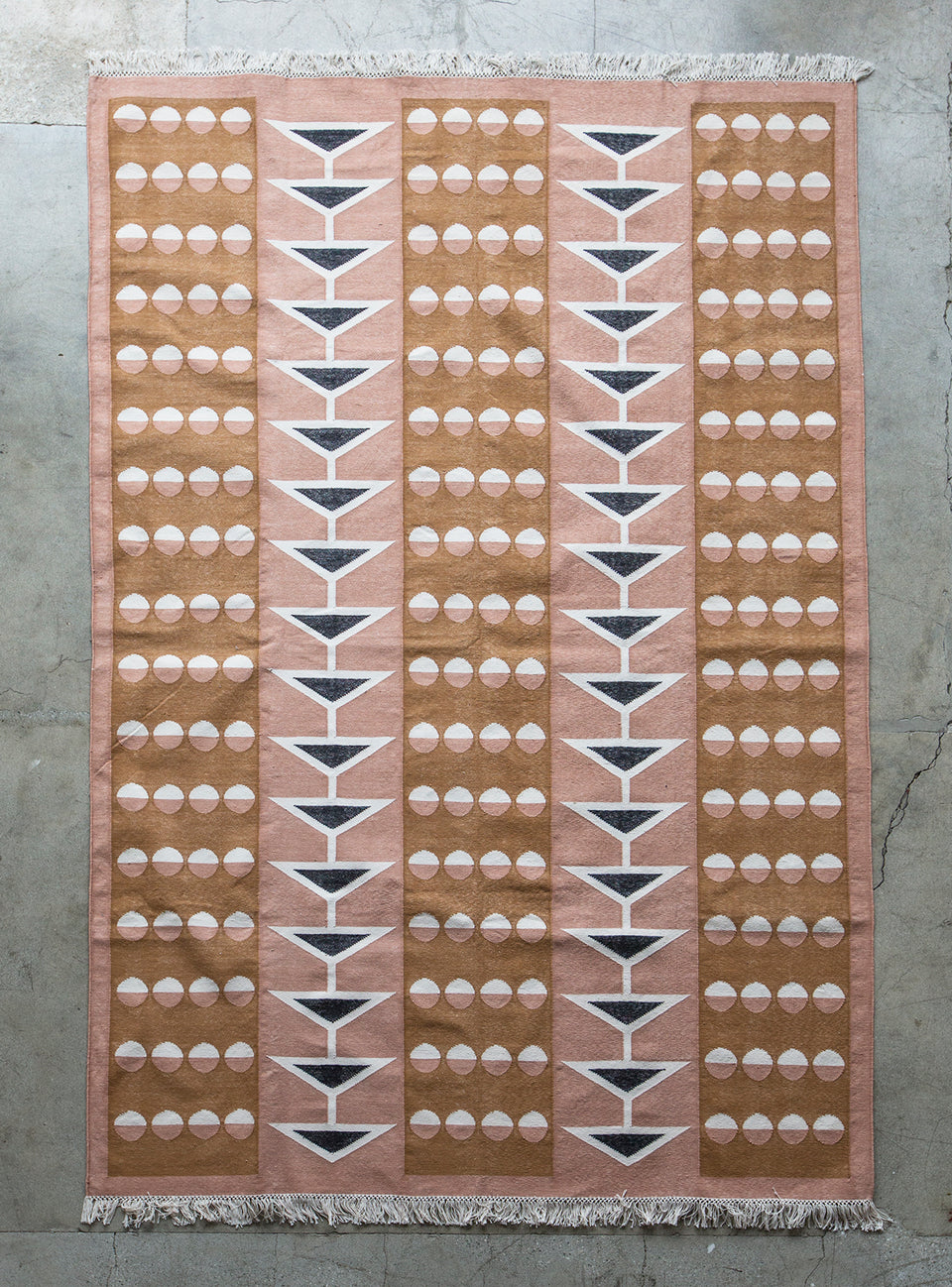 Swallowtail | Wholesale