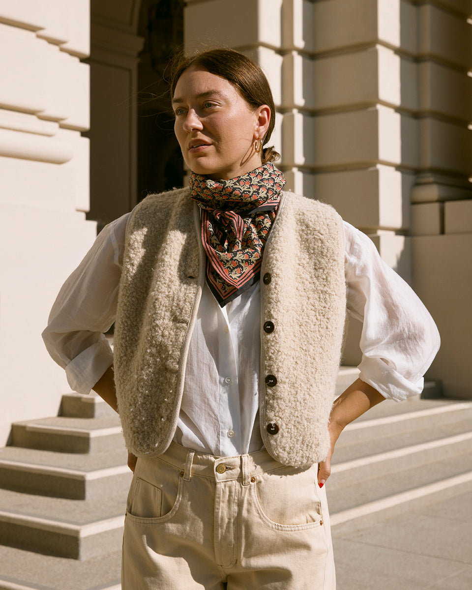 Buttercup Square Scarf | Black