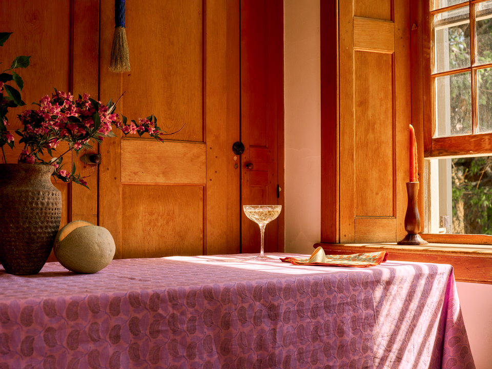 Hanna Tablecloth | Orchid