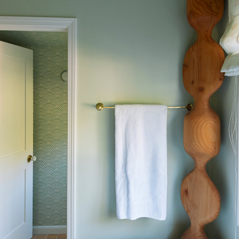 Long Block Towel Bar