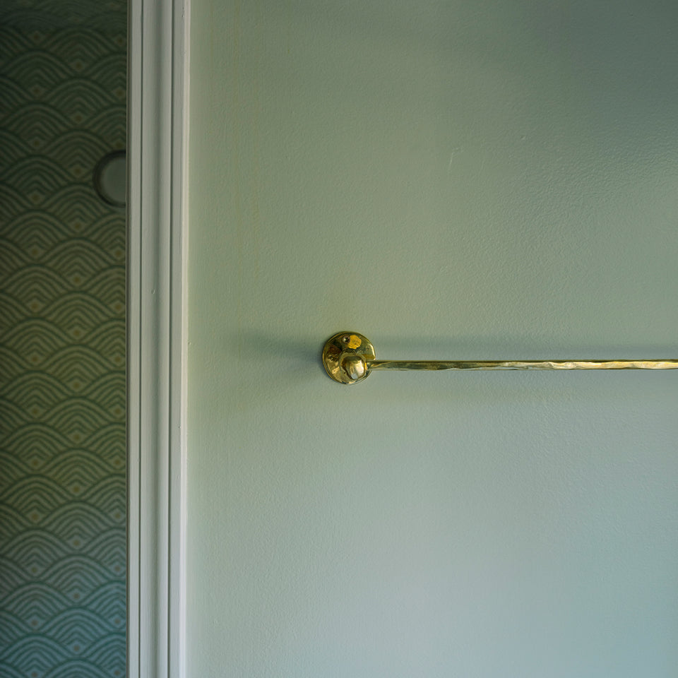 Long Block Towel Bar