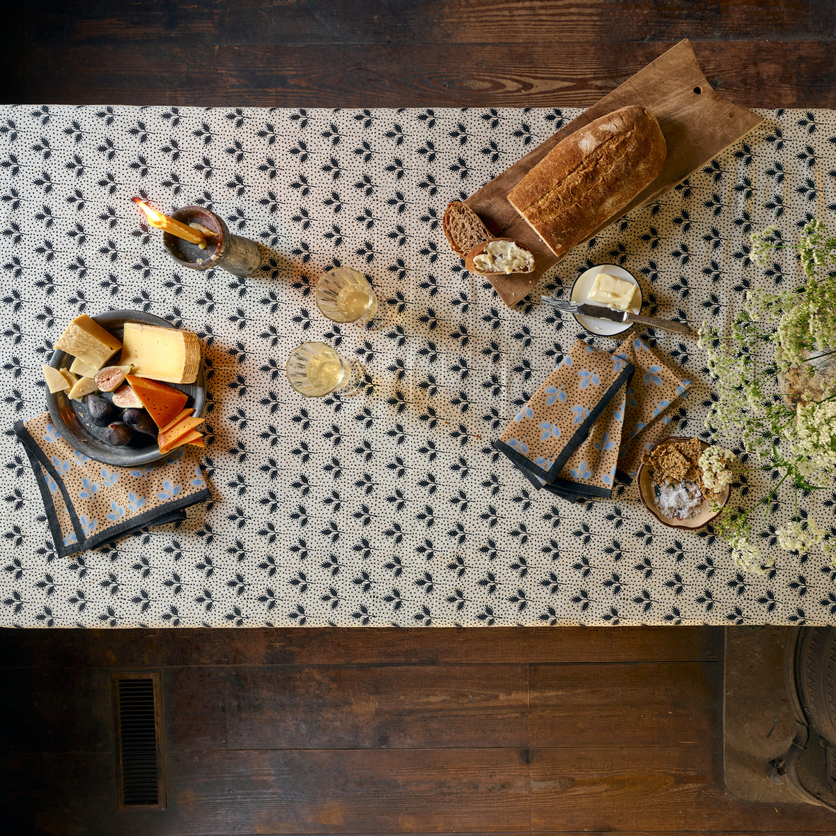 Flaming Leaf Napkin | Nutmeg