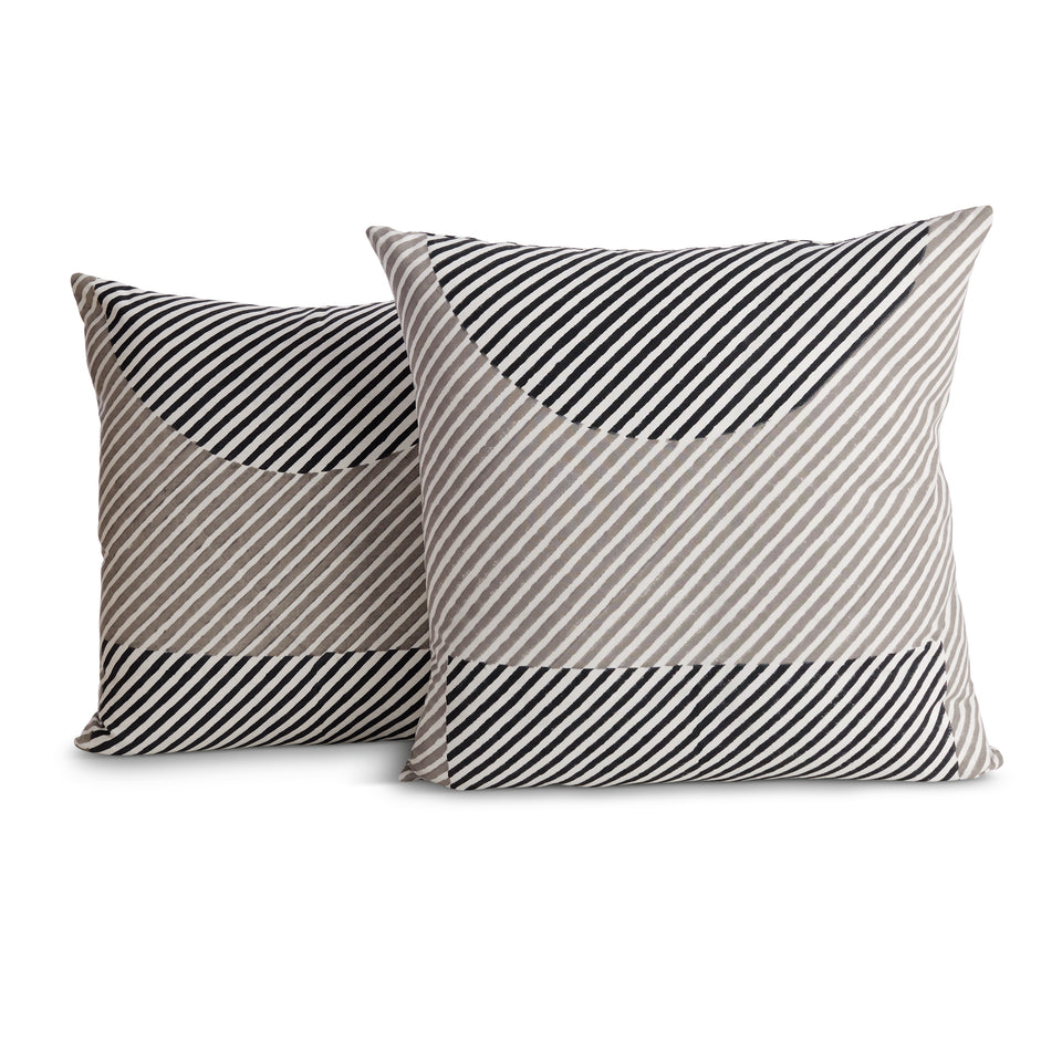 18" Stripe Dot Pillow | Grey