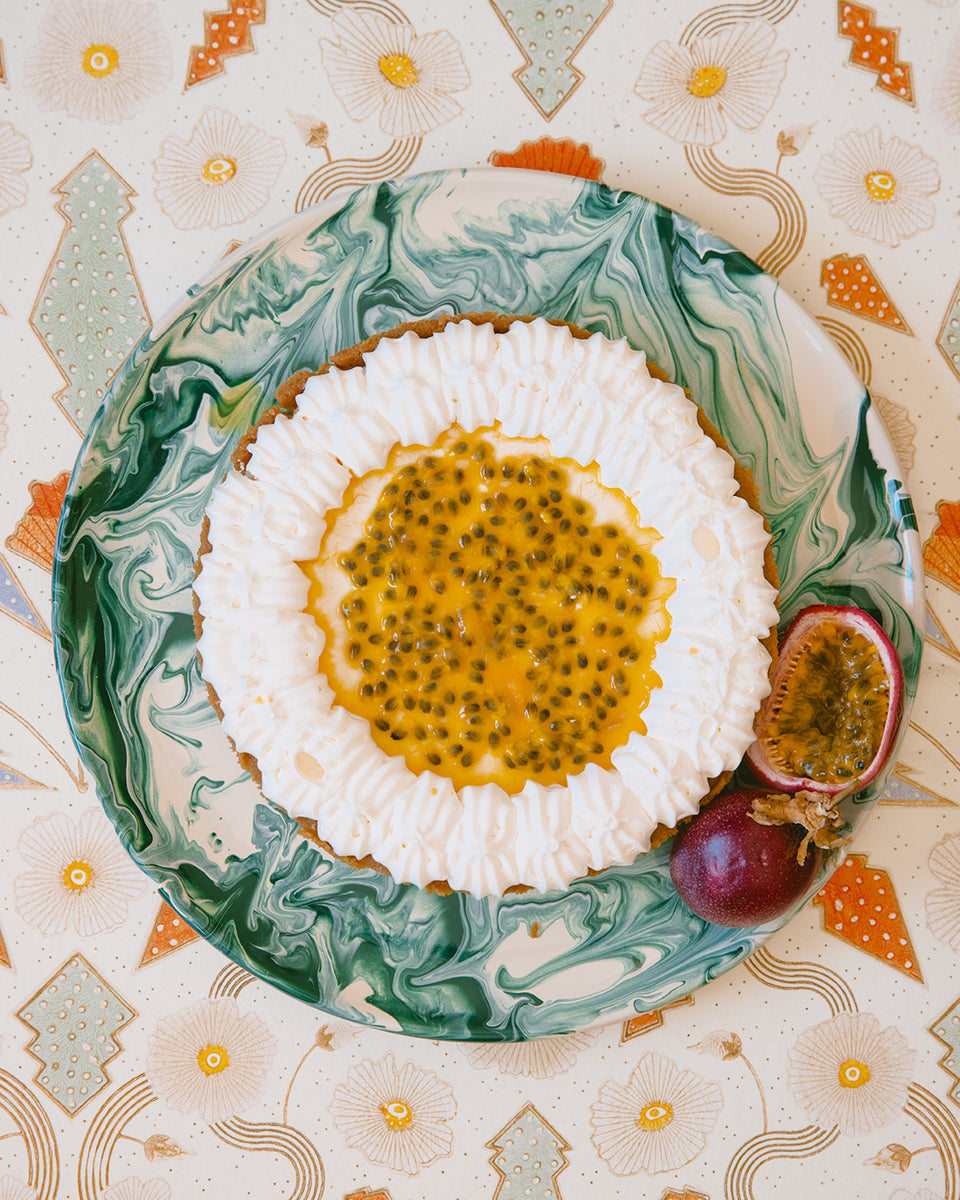 CNF Marbled Round Serving Plate